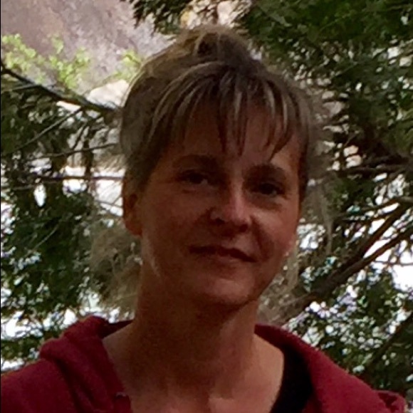 Meet your Posher, Marnie - Picture 1 of 1